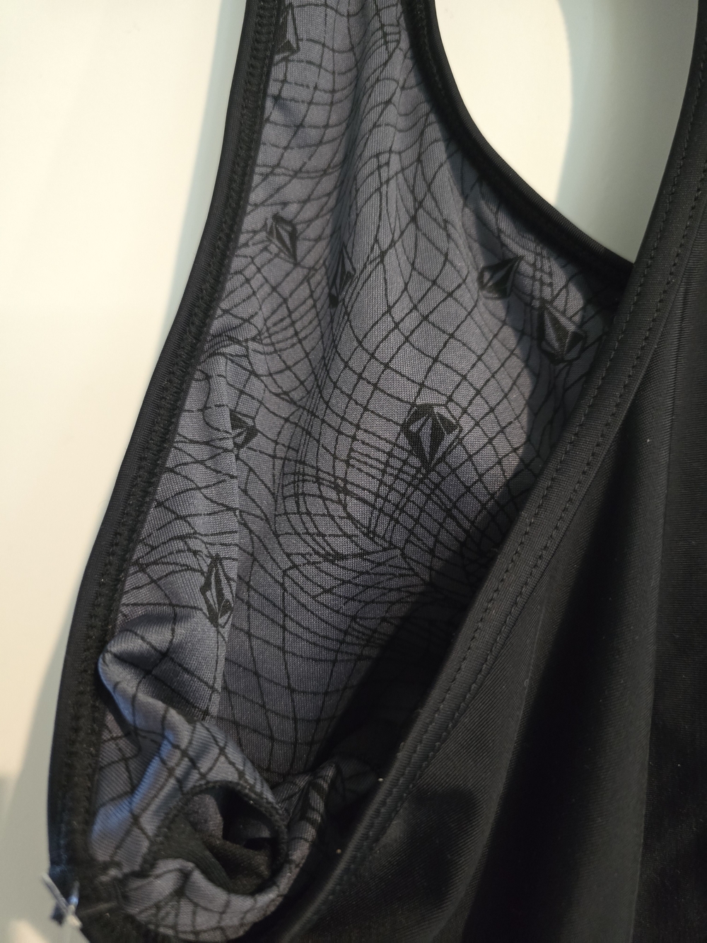Volcom Black Simply Solid Tankini - Picture 4 of 13